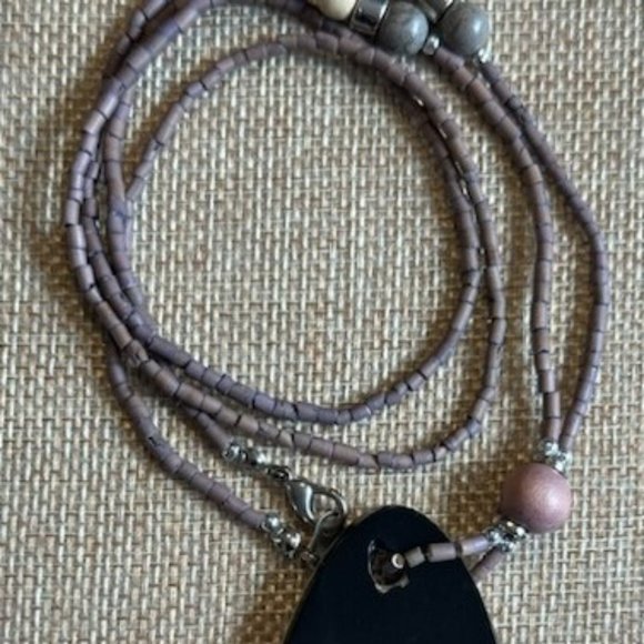 Handmade Stone Pendant - Picture 4 of 4